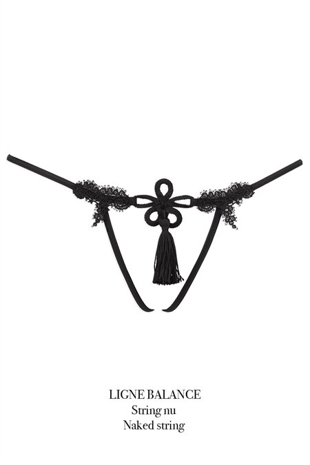 Ensemble soutien-gorge seins nus et string mini nu