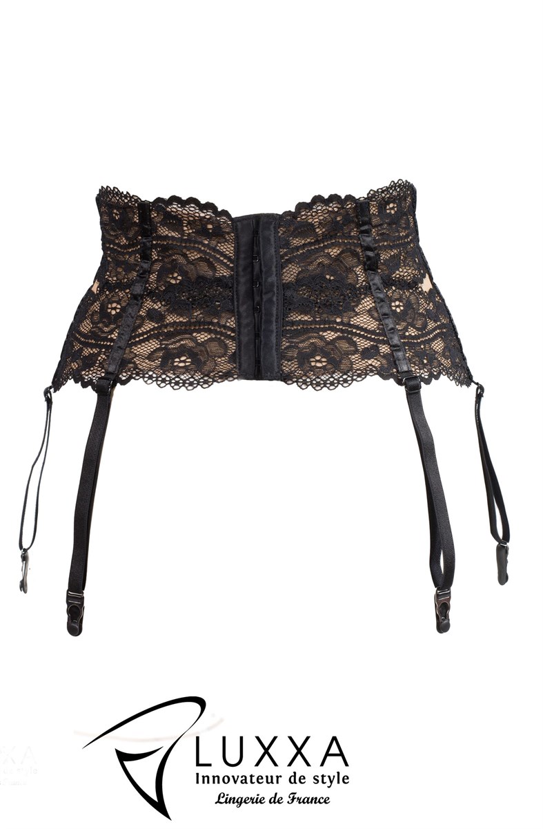 Ensemble Redresse-seins + String Ouvert Axami – Taille 90A/38 – Blanc – Neuf (petite Imperfection)