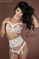 Ensemble demi seins & string ouvert & Serre-taille NOUGAT - Collection lingerie Douceurs et gourmandises