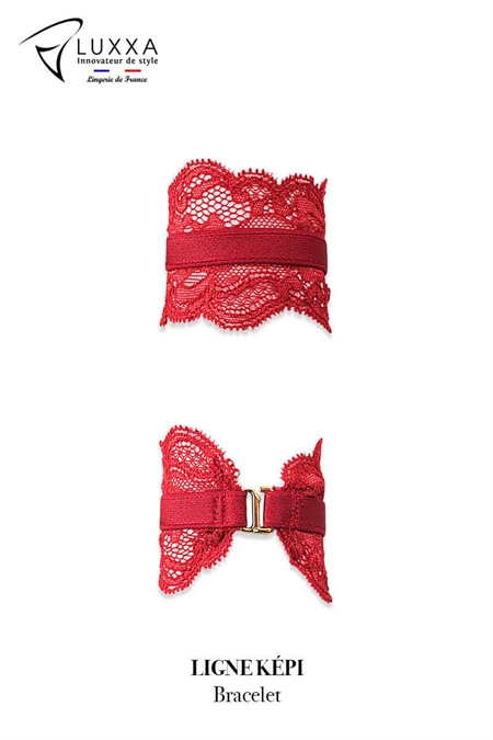 ENSEMBLE SG HARNAIS SEINS NUS, SERRE TAILLE ET STRING NU